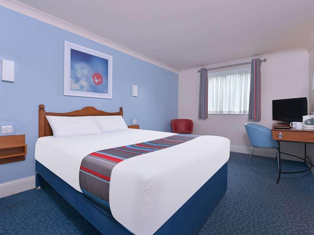 Travelodge Milton Keynes Shenley Church Quarto foto